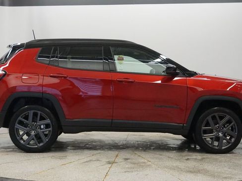 New 2026 Jeep Compass Limited image 10