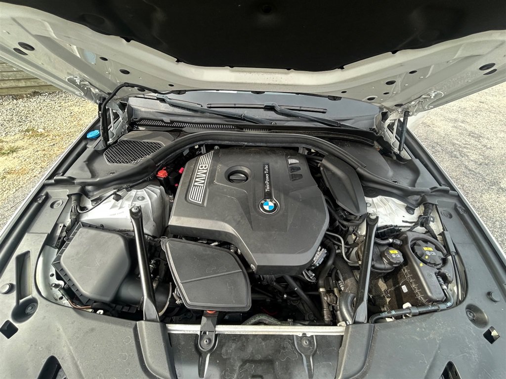 Used 2017 BMW 530i RWD image 35