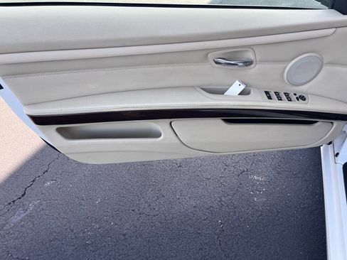 Used 2010 BMW 328i 328i image 13