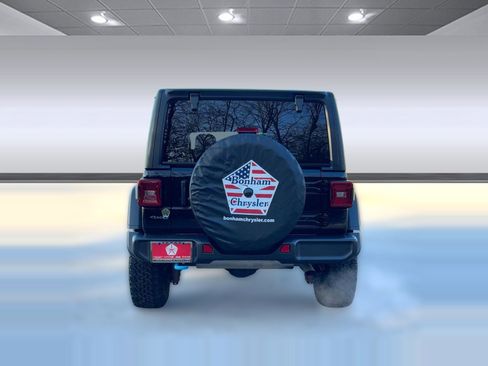 Used 2023 Jeep Wrangler Unlimited Rubicon 4xe image 9