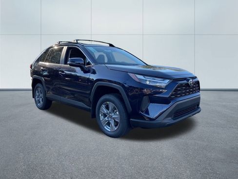 New 2025 Toyota RAV4 XLE image 4