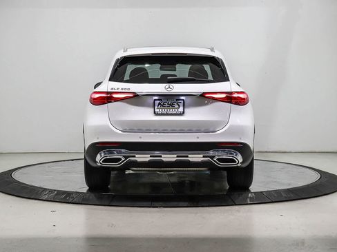 Used 2023 Mercedes-Benz GLC 300 image 3