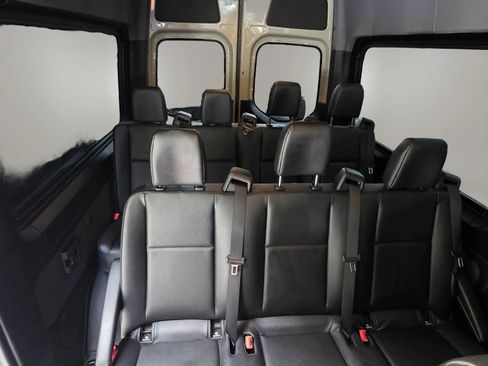 Used 2021 Mercedes-Benz Sprinter 2500 w/ Premium Package image 26