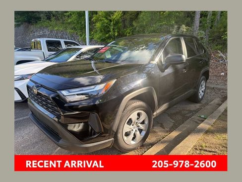 Used 2024 Toyota RAV4 LE AWD/4WD image 1