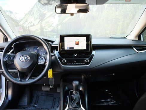 Certified 2024 Toyota Corolla LE image 18