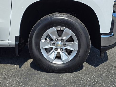 Used 2020 Chevrolet Silverado 1500 LT w/ All-Star Edition image 9