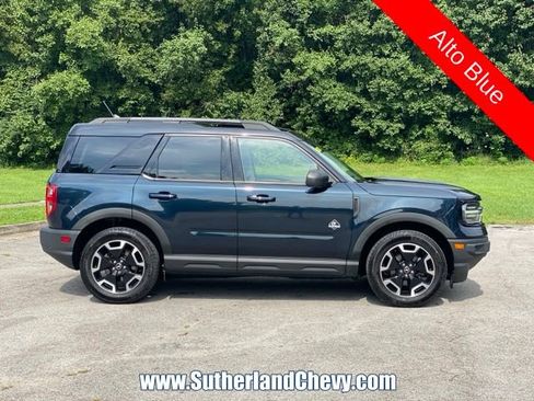 Used 2021 Ford Bronco Sport Outer Banks w/ Outer Banks Package AWD/4WD image 8