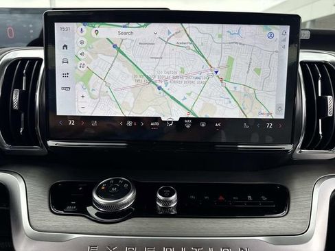 New 2026 Ford Expedition Max Platinum image 27