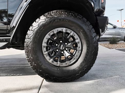 Used 2024 Ford Bronco Raptor AWD/4WD image 11