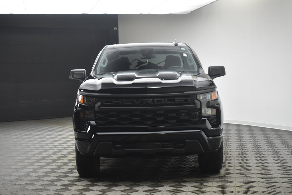 Used 2022 Chevrolet Silverado 1500 Custom Trail Boss AWD/4WD image 16