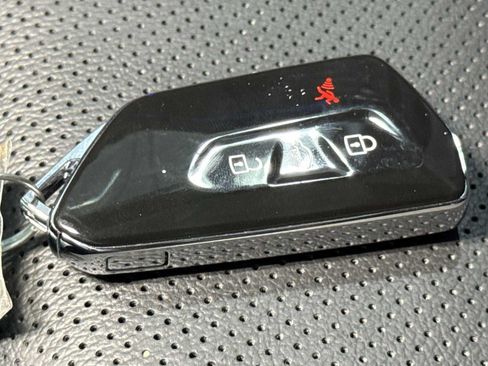 Used 2023 Volkswagen GTI Autobahn FWD image 28
