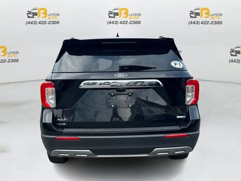 Used 2020 Ford Explorer XLT w/ Equipment Group 202A AWD/4WD image 6