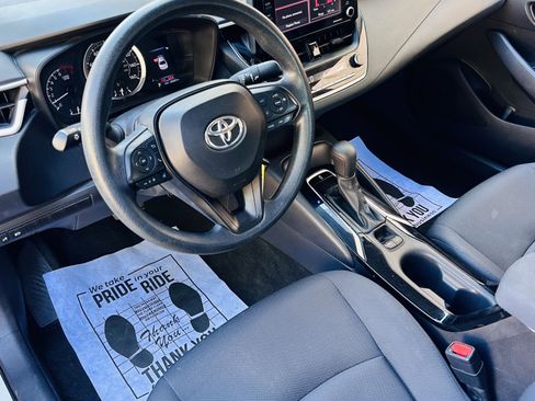 Used 2022 Toyota Corolla LE image 20