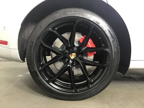 Certified 2023 Porsche Macan GTS AWD/4WD image 13