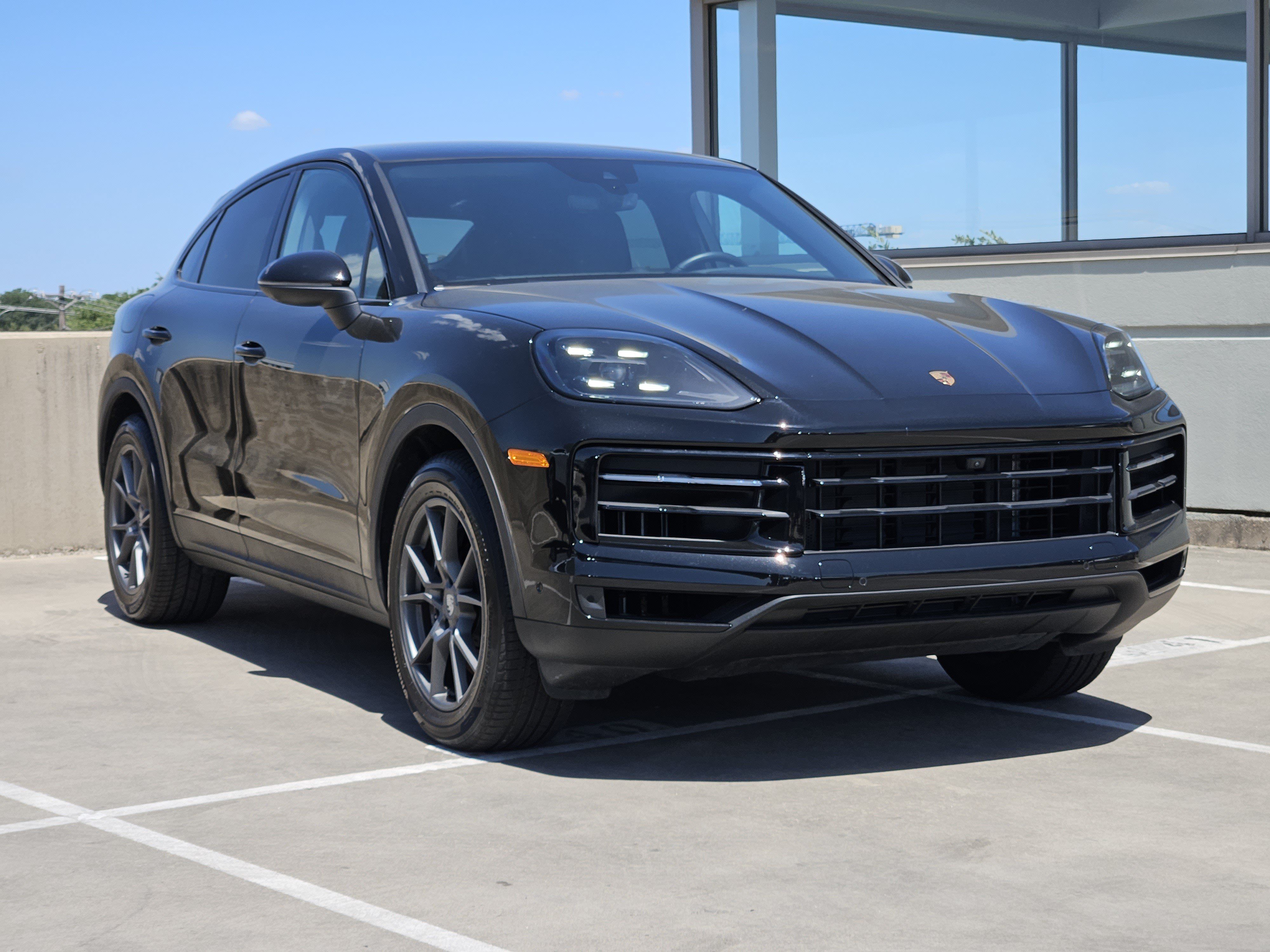 Certified 2026 Porsche Cayenne Coupe AWD/4WD image 10