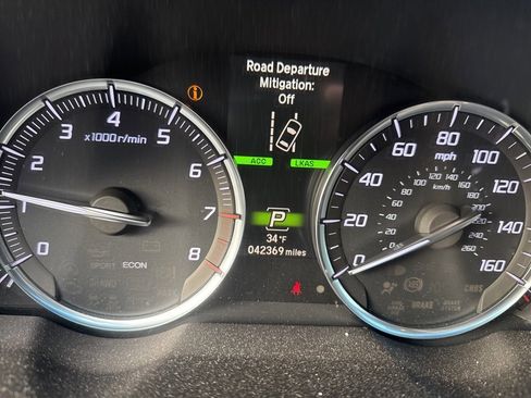 Used 2020 Acura TLX image 17