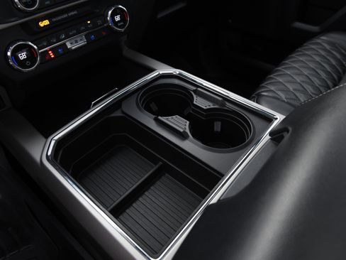 Used 2022 Ford F250 Lariat w/ Black Appearance Package image 36