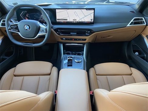 Used 2025 BMW 330i xDrive Sedan w/ M Sport Package image 15