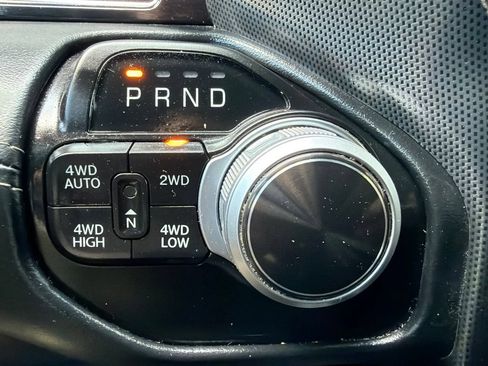Used 2022 RAM 1500 Limited w/ Body Color Bumper Group AWD/4WD image 36