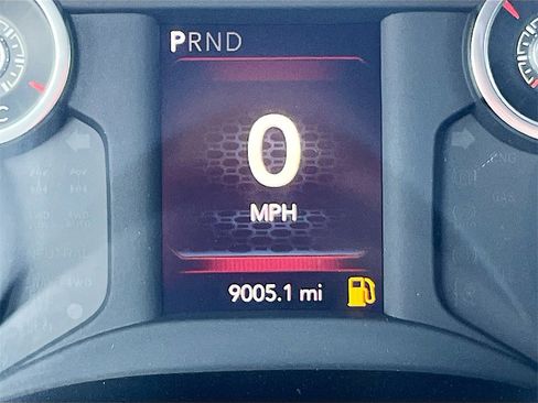 Used 2024 RAM 3500 Tradesman w/ Chrome Appearance Group image 12