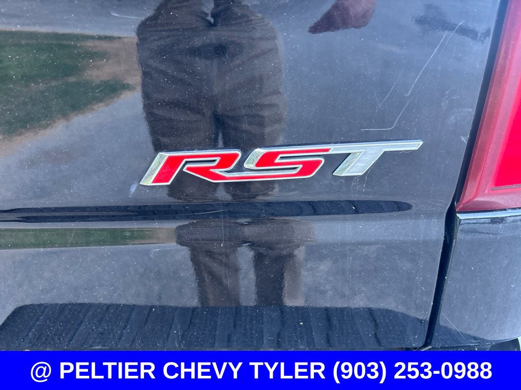 Used 2021 Chevrolet Silverado 1500 RST AWD/4WD image 12