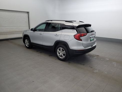 Used 2020 GMC Terrain SLE w/ Driver Convenience Package AWD/4WD image 3