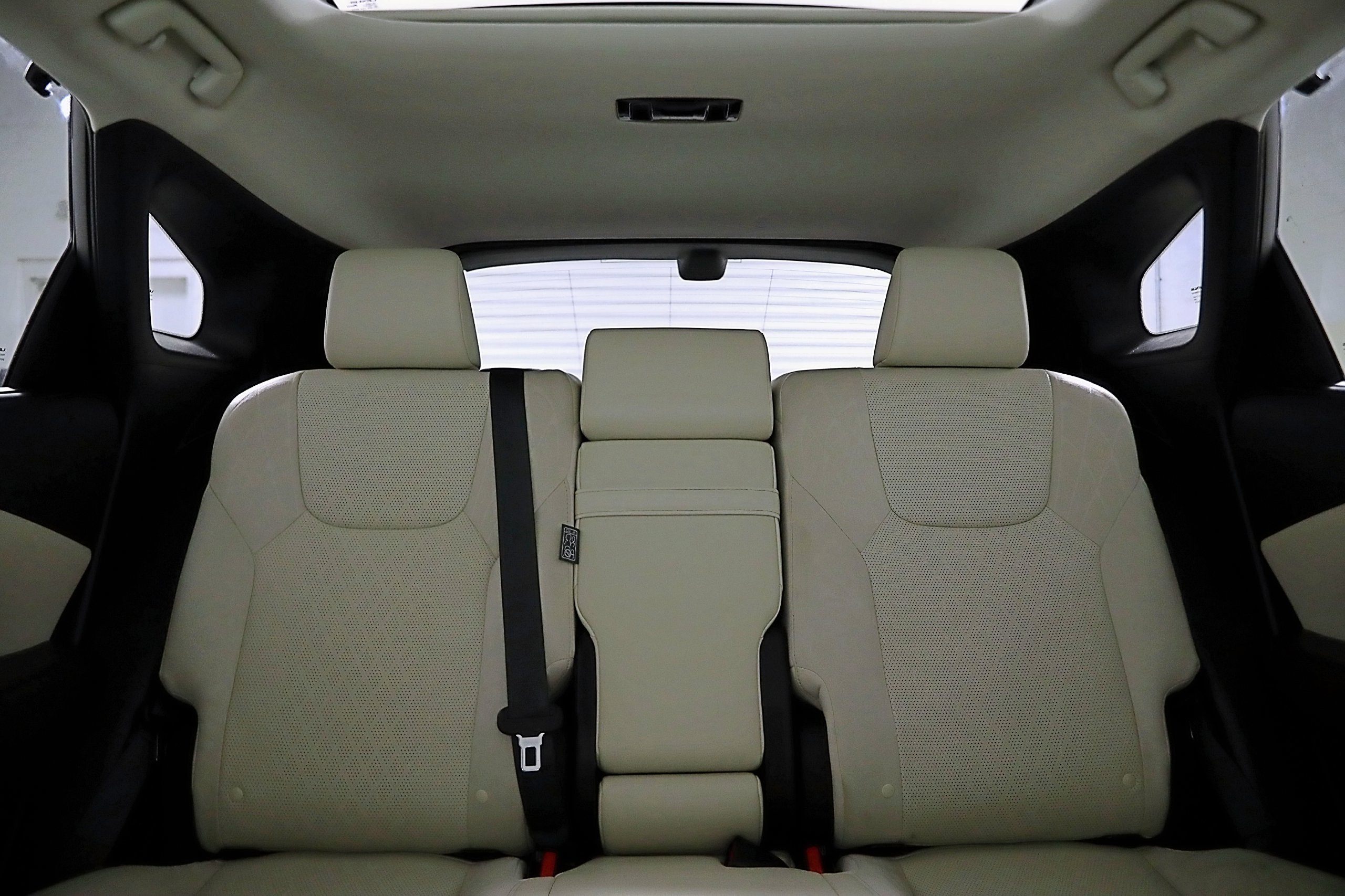 Used 2024 Lexus RX 350h w/ Convenience Package AWD/4WD image 17