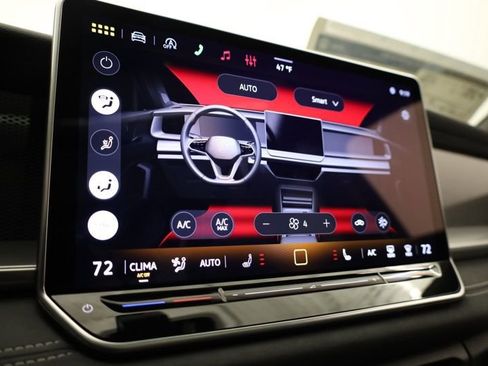 New 2026 Volkswagen Tiguan SE R-Line image 19