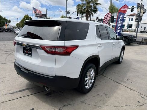 Used 2020 Chevrolet Traverse LS FWD image 6