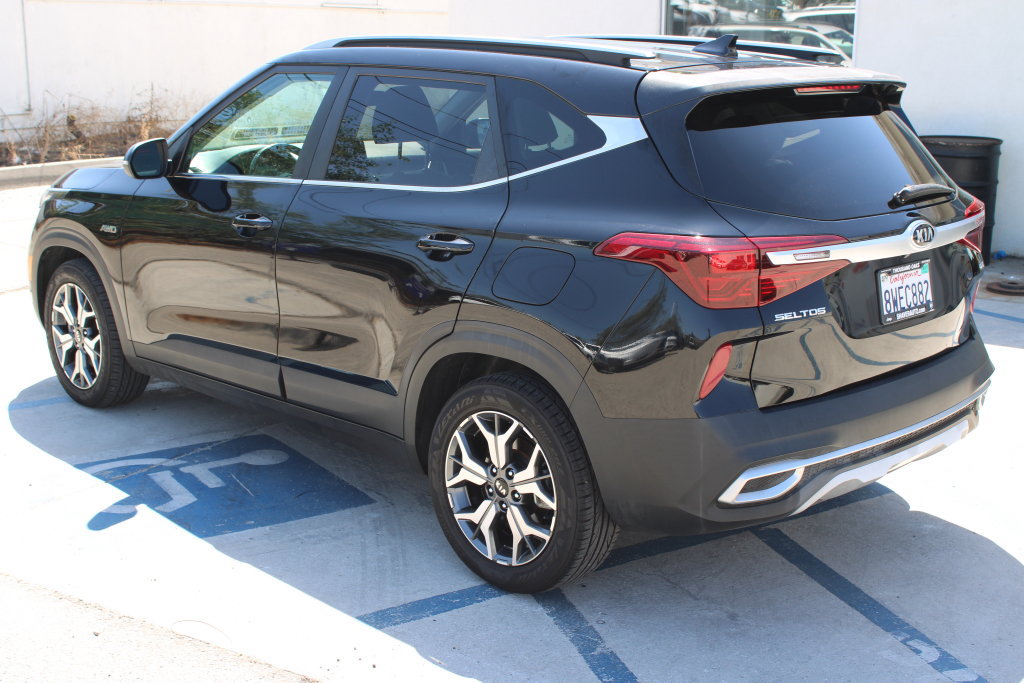 Used 2021 Kia Seltos EX AWD/4WD image 6