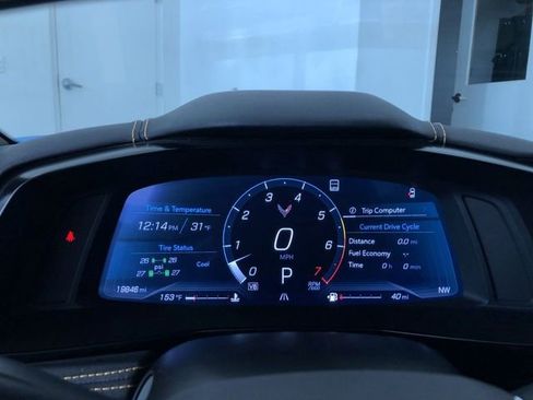 Used 2021 Chevrolet Corvette Stingray Preferred Cpe w/ 2LT image 31