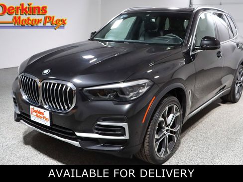 Used 2022 BMW X5 sDrive40i w/ Parking Assistance Package RWD image 1