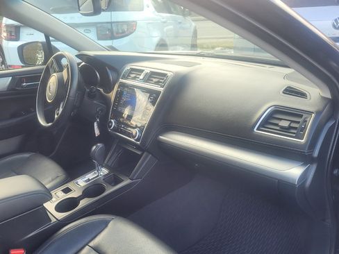 Used 2018 Subaru Outback 2.5i Premium image 26
