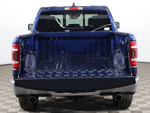 Used 2023 RAM 1500 Laramie AWD/4WD image 18
