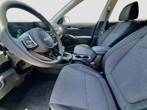 New 2026 Kia Seltos S FWD image 21