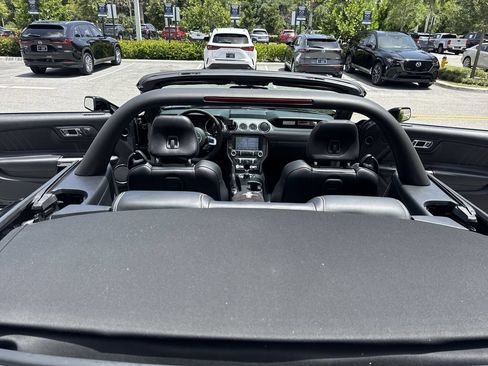 Used 2016 Ford Mustang GT Premium w/ GT Performance Package RWD image 34