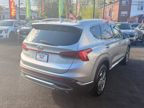 Used 2023 Hyundai Santa Fe SEL w/ Premium Package FWD image 7