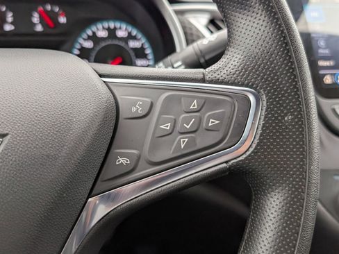 Used 2025 Chevrolet Malibu LT image 22