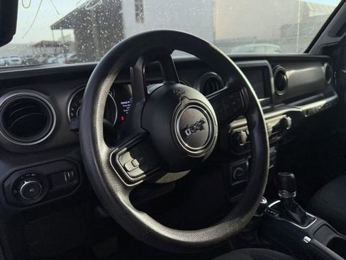 Used 2023 Jeep Wrangler Unlimited Sport AWD/4WD image 10