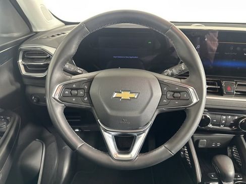 Used 2024 Chevrolet TrailBlazer LT w/ LT Cold Weather Package image 20