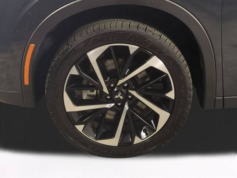Used 2024 Mitsubishi Outlander SE Black Edition AWD/4WD image 11