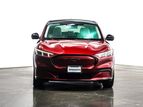 Used 2021 Ford Mustang Mach-E Premium image 3