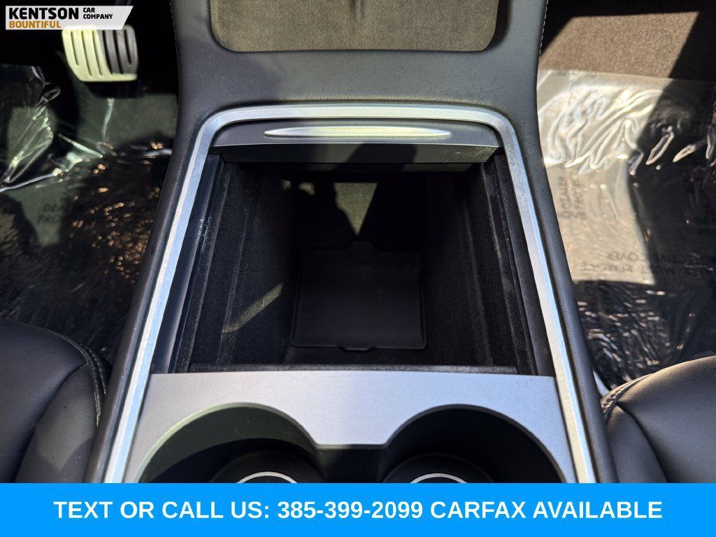 Used 2024 Tesla Model Y Performance AWD/4WD image 18