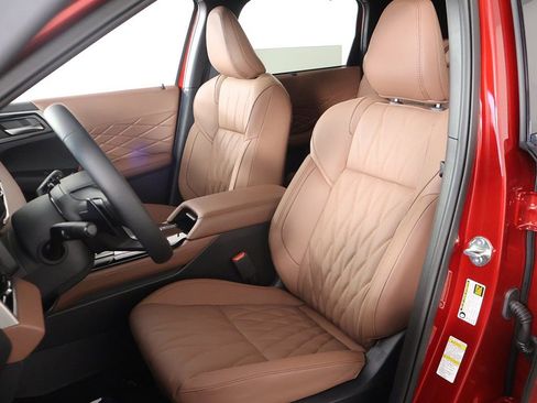 New 2025 Mitsubishi Outlander SEL image 36