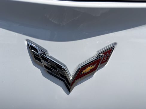 Used 2014 Chevrolet Corvette Stingray Convertible w/ 2LT Preferred Equipment Group RWD image 40