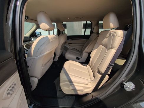 Certified 2022 Jeep Grand Cherokee L Limited image 14