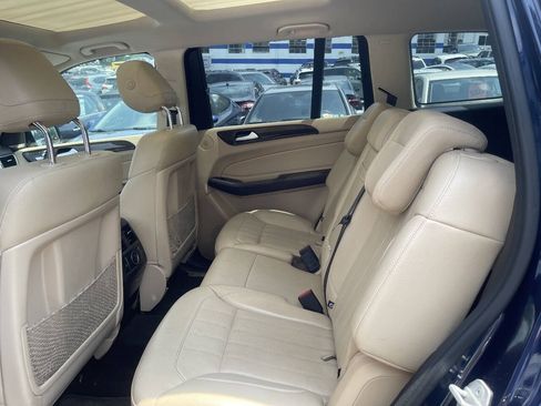 Used 2017 Mercedes-Benz GLS 450 4MATIC image 23