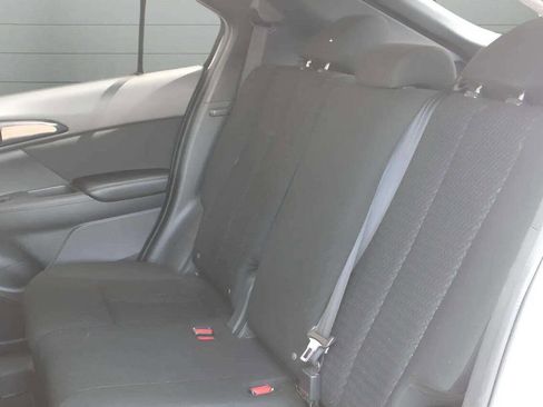 Used 2022 Mitsubishi Eclipse Cross ES image 10