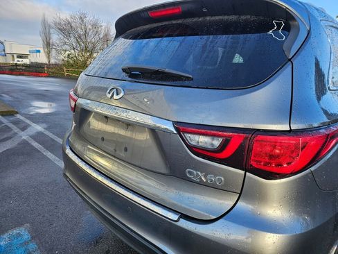 Used 2019 INFINITI QX60 Luxe w/ Sensory Package image 19