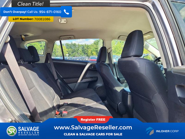 Used 2015 Toyota RAV4 LE AWD/4WD image 15